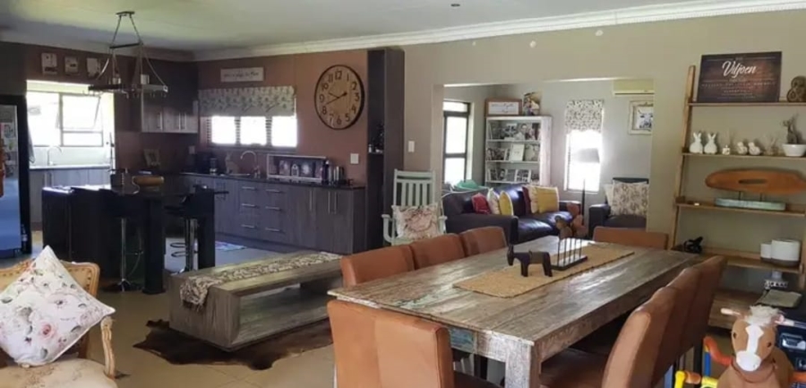 Commercial Property for Sale in Waterglen A H North West